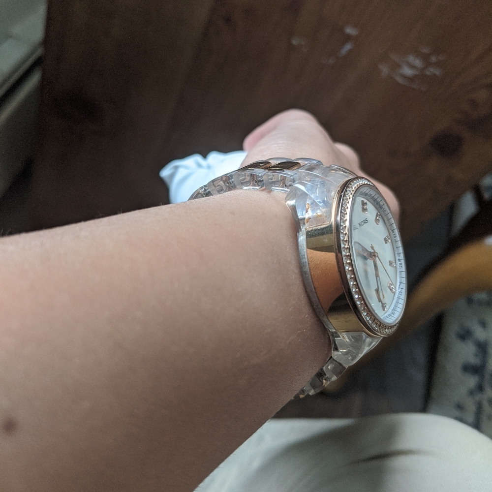 Michael Kors MK clear gold crystal diamond watch - Picture 4 of 8